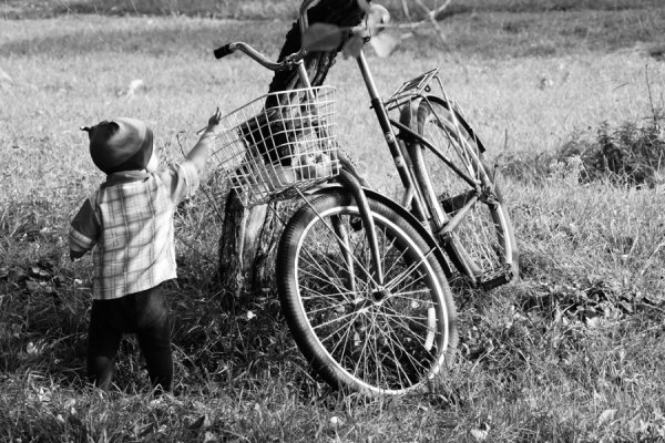 Фотовиставка Вікторії Величко